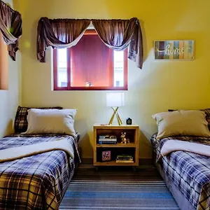  Apartamento Iona's Home: Vibrant 2bedroom Near